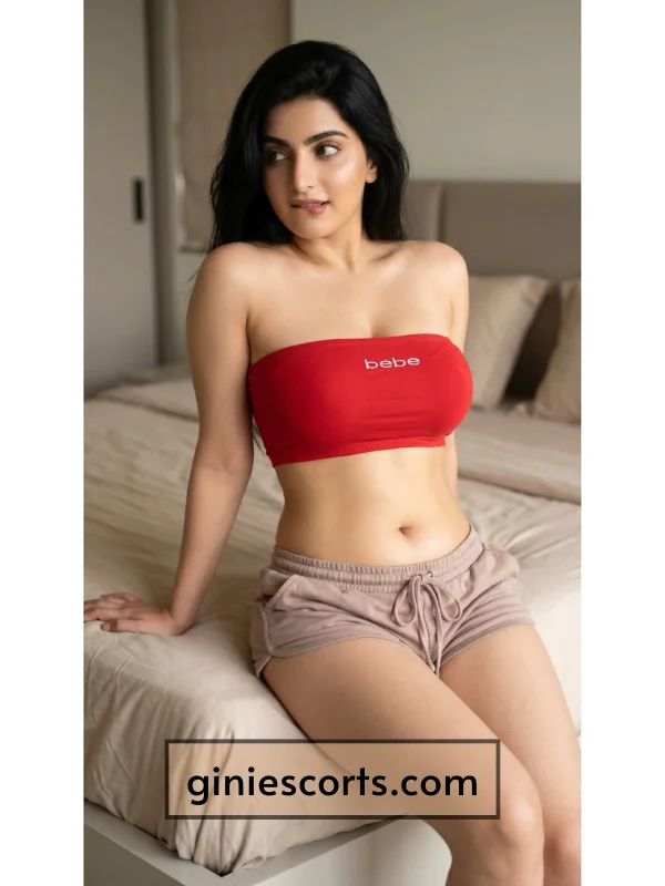 Escorts Call Girl in Hotel Room Avyanna